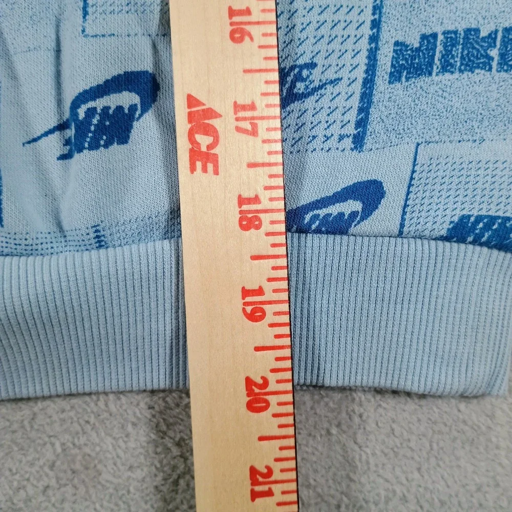 Nike this hoodie